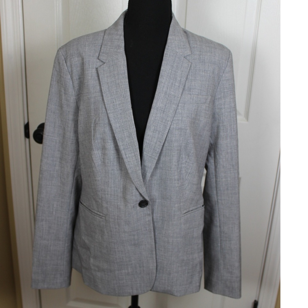 Banana Republic Light Gray Single-Button Blazer
